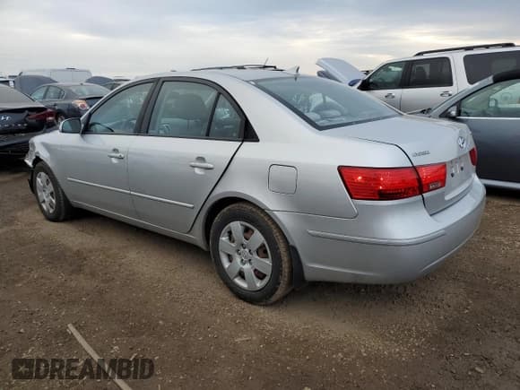 ✅ 2009 Hyundai Sonata GLS • VIN: 5NPET46C29H494934 • Лот: 84951954. Опубликован ранее на Copart с пробегом 91 769 миль. Бесплатный доступ к архиву аукционных продаж из США и подробный отчёт об истории автомобиля на DreamBid. Изображение 2.