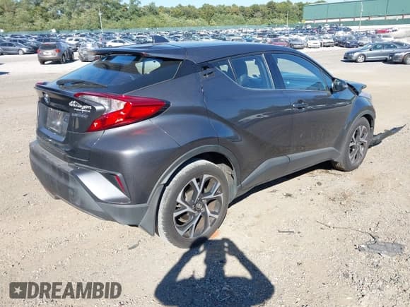 ✅ 2019 Toyota C-HR XLE • VIN: NMTKHMBX0KR099761 • Лот: 43346833. Опубликован ранее на IAAI с пробегом 54 660 миль. Бесплатный доступ к архиву аукционных продаж из США и подробный отчёт об истории автомобиля на DreamBid. Изображение 4.