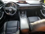 ✅ 2020 Mazda 3 • VIN: JM1BPALM8L1173997 • Лот: 71409325. Опубликован ранее на Copart с пробегом 68 223 миль. Бесплатный доступ к архиву аукционных продаж из США и подробный отчёт об истории автомобиля на DreamBid. Изображение 8.