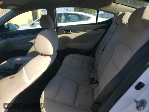 ✅ 2017 Hyundai Elantra Value Edition • VIN: 5NPD84LF7HH003722 • Lot: 86875795. Listed on Copart with 106,457 mi. Free auction sales archive from the USA and detailed vehicle history report at DreamBid. Image 10.