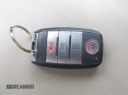 ✅ 2017 Kia Sorento LX • VIN: 5XYPGDA3XHG302704 • Lot: 43189402. Listed on IAAI with 92,177 mi. Free auction sales archive from the USA and detailed vehicle history report at DreamBid. Image 11.