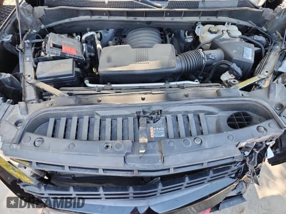 ✅ 2020 Chevrolet Silverado 1500 RST • VIN: 3GCUYEED7LG114208 • Lot: 85761795. Listed on Copart with 84,666 mi. Free auction sales archive from the USA and detailed vehicle history report at DreamBid. Image 11.