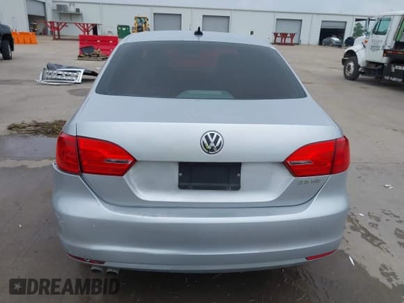✅ 2013 Volkswagen Jetta SE • VIN: 3VWDX7AJXDM373706 • Lot: 42161655. Listed on IAAI with 202,471 mi. Free auction sales archive from the USA and detailed vehicle history report at DreamBid. Image 16.