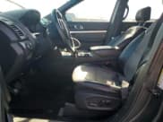 ✅ 2017 Ford Explorer XLT • VIN: 1FM5K7D80HGA12785 • Lot: 71478015. Wystawiony na Copart z przebiegiem 124 568 mil. Bezpłatny archiwum sprzedaży aukcyjnych z USA i szczegółowy raport historii pojazdu na DreamBid. Zdjęcie 7.