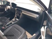 ✅ 2020 Volkswagen Passat SE • VIN: 1VWSA7A30LC015654 • Лот: 42862094. Опубликован ранее на IAAI с пробегом 152 813 миль. Бесплатный доступ к архиву аукционных продаж из США и подробный отчёт об истории автомобиля на DreamBid. Изображение 5.