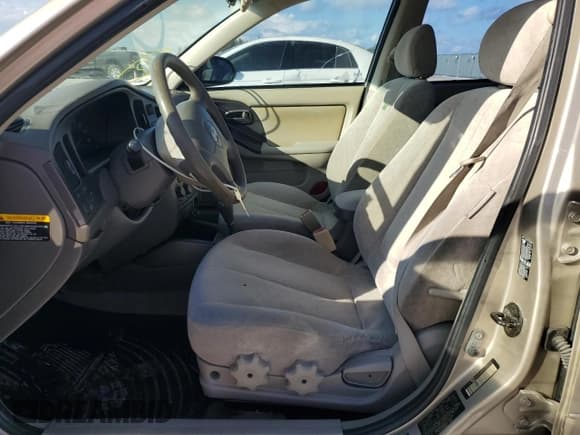 ✅ 2005 Hyundai Elantra GLS • VIN: KMHDN46D65U153109 • Lot: 44792385. Wystawiony na Copart z przebiegiem 178 386 mil. Bezpłatny archiwum sprzedaży aukcyjnych z USA i szczegółowy raport historii pojazdu na DreamBid. Zdjęcie 7.