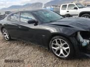 ✅ 2015 Dodge Charger RT • VIN: 2C3CDXCTXFH729471 • Лот: 85738055. Опубликован ранее на Copart с пробегом 130 329 миль. Бесплатный доступ к архиву аукционных продаж из США и подробный отчёт об истории автомобиля на DreamBid. Изображение 14.