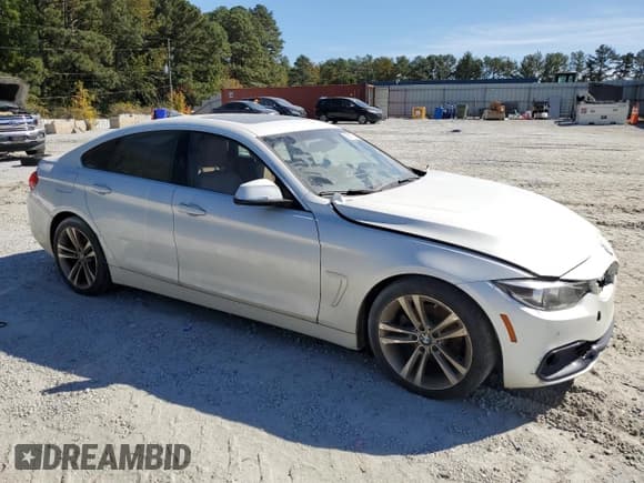 ✅ 2019 BMW 4 Series 430i • VIN: WBA4J1C59KBM17326 • Lot: 89677745. Listed on Copart with 129,323 mi. Free auction sales archive from the USA and detailed vehicle history report at DreamBid. Image 4.