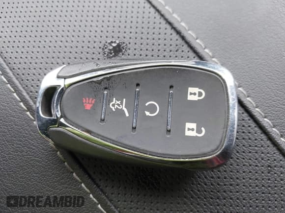 ✅ 2020 Chevrolet Traverse High Country • VIN: 1GNEVNKW0LJ277730 • Lot: 43411309. Wystawiony na IAAI z przebiegiem 54 314 mil. Bezpłatny archiwum sprzedaży aukcyjnych z USA i szczegółowy raport historii pojazdu na DreamBid. Zdjęcie 11.