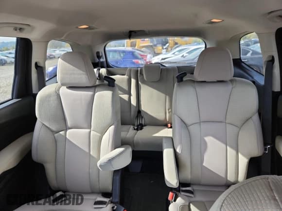 ✅ 2021 Subaru Ascent Premium • VIN: 4S4WMAFD9M3418877 • Lot: 91683775. Listed on Copart with 41,181 mi. Free auction sales archive from the USA and detailed vehicle history report at DreamBid. Image 10.