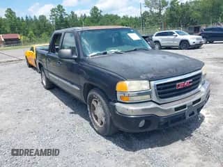 ✅ 2006 GMC Sierra 1500 SLE1 • VIN: 2GTEC13T361176756 • Lot: 42715656. Listed on IAAI with Not provided. Free auction sales archive from the USA and detailed vehicle history report at DreamBid. Image 1.