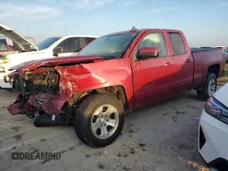 ✅ 2019 Chevrolet Silverado 1500 LT • VIN: 2GCVKPEC9K1204959 • Lot: 76206184. Wystawiony na Copart z przebiegiem Nie podano. Bezpłatny archiwum sprzedaży aukcyjnych z USA i szczegółowy raport historii pojazdu na DreamBid. Zdjęcie 1.