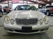 ✅ 2006 Mercedes-Benz E 350 • VIN: WDBUF87J46X205137 • Лот: 69729125. Опубликован ранее на Copart с пробегом 150 342 миль. Бесплатный доступ к архиву аукционных продаж из США и подробный отчёт об истории автомобиля на DreamBid. Изображение 5.