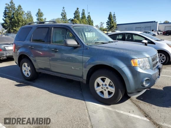 ✅ 2011 Ford Escape Hybrid • VIN: 1FMCU4K37BKC54579 • Lot: 88968195. Listed on Copart with 103,360 mi. Free auction sales archive from the USA and detailed vehicle history report at DreamBid. Image 4.