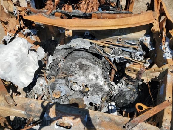 ✅ 2021 Chevrolet Silverado 1500 RST • VIN: 1GCUYEED4MZ275908 • Lot: 64354754. Wystawiony na Copart z przebiegiem Nie podano. Bezpłatny archiwum sprzedaży aukcyjnych z USA i szczegółowy raport historii pojazdu na DreamBid. Zdjęcie 11.