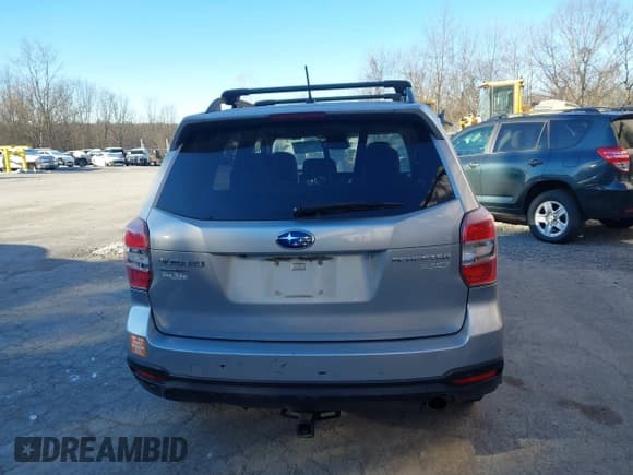 ✅ 2014 Subaru Forester Limited • VIN: JF2SJAHC5EH443748 • Lot: 43853197. Listed on IAAI with 127,520 mi. Free auction sales archive from the USA and detailed vehicle history report at DreamBid. Image 16.