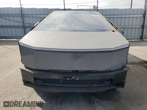 ✅ 2024 Tesla Cybertruck Cyberbeast • VIN: 7G2CEHEE1RA004584 • Lot: 56677845. Listed on Copart with 14,370 mi. Free auction sales archive from the USA and detailed vehicle history report at DreamBid. Image 5.