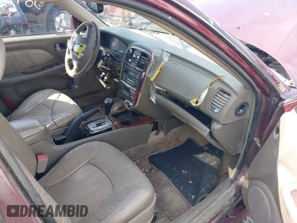 ✅ 2005 Hyundai Sonata GLS • VIN: KMHWF35H85A095249 • Лот: 39929856. Опубликован ранее на IAAI с пробегом 146 090 миль. Бесплатный доступ к архиву аукционных продаж из США и подробный отчёт об истории автомобиля на DreamBid. Изображение 5.