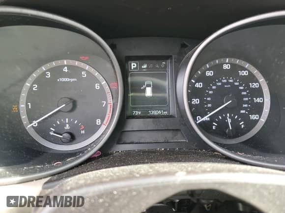 2017 Hyundai Santa Fe 2.4L z VIN 5NMZUDLB3HH025020, wystawiony jako Copart lot #84997425 z przebiegiem 139 041 mil mil oraz Szkoda całkowita • Salvage title. Historia ofert i sprzedaży dostępna na DreamBid. Obrazek 9.