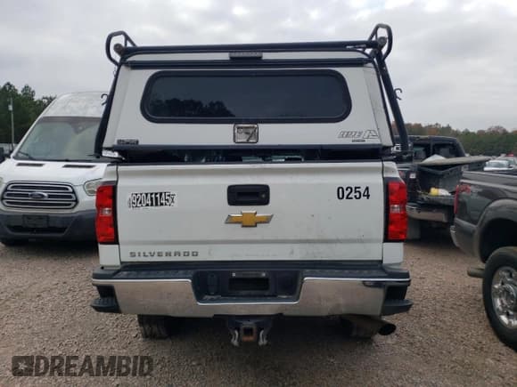 ✅ 2019 Chevrolet Silverado 2500HD Work Truck • VIN: 2GC2CREG1K1151043 • Лот: 92041145. Опубликован ранее на Copart с пробегом Не указан. Бесплатный доступ к архиву аукционных продаж из США и подробный отчёт об истории автомобиля на DreamBid. Изображение 6.