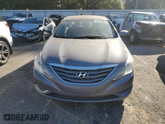 ✅ 2011 Hyundai Sonata GLS • VIN: 5NPEB4AC5BH109026 • Lot: 77212094. Listed on Copart with 82,716 mi. Free auction sales archive from the USA and detailed vehicle history report at DreamBid. Image 5.