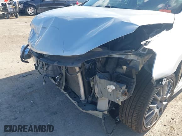 ✅ 2014 Nissan Sentra S • VIN: 3N1AB7AP6EY260745 • Lot: 43295102. Wystawiony na IAAI z przebiegiem 99 875 mil. Bezpłatny archiwum sprzedaży aukcyjnych z USA i szczegółowy raport historii pojazdu na DreamBid. Zdjęcie 14.