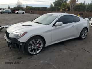 2013 Hyundai Genesis Coupe R-Spec z VIN KMHHU6KJ4DU097746, wystawiony jako Copart lot #81561314 z przebiegiem 59 842 mil mil oraz Szkoda całkowita • Salvage title. Historia ofert i sprzedaży dostępna na DreamBid. Obrazek 1.