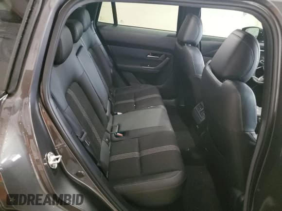 ✅ 2024 Mazda CX-50 S Preferred • VIN: 7MMVABBMXRN227789 • Lot: 90580755. Listed on Copart with 24,778 mi. Free auction sales archive from the USA and detailed vehicle history report at DreamBid. Image 11.