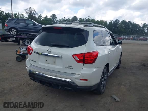 ✅ 2018 Nissan Pathfinder SV • VIN: 5N1DR2MM9JC651915 • Лот: 42719511. Опубликован ранее на IAAI с пробегом 68 720 миль. Бесплатный доступ к архиву аукционных продаж из США и подробный отчёт об истории автомобиля на DreamBid. Изображение 4.