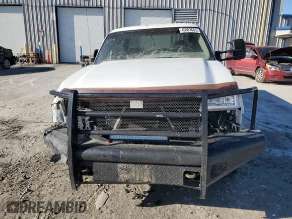 ✅ 2006 Chevrolet Silverado 2500HD LT1 • VIN: 1GCHK23D56F178404 • Лот: 45603605. Опубликован ранее на Copart с пробегом 314 289 миль. Бесплатный доступ к архиву аукционных продаж из США и подробный отчёт об истории автомобиля на DreamBid. Изображение 5.