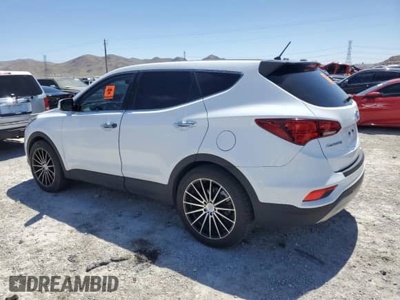 ✅ 2018 Hyundai Santa Fe 2.4L • VIN: 5NMZT3LB8JH105769 • Lot: 49332063. Wystawiony na Copart z przebiegiem 54 776 mil mil. Skorzystaj z bezpłatnego archiwum sprzedaży aukcyjnych z USA i zobacz szczegółowy raport historii pojazdu na DreamBid. Zdjęcie 2.