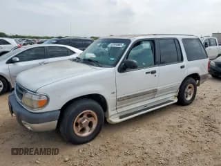 ✅ 2001 Ford Explorer XLT • VIN: 1FMZU63PX1ZA30705 • Lot: 57918865. Wystawiony na Copart z przebiegiem 233 418 mil. Bezpłatny archiwum sprzedaży aukcyjnych z USA i szczegółowy raport historii pojazdu na DreamBid. Zdjęcie 1.