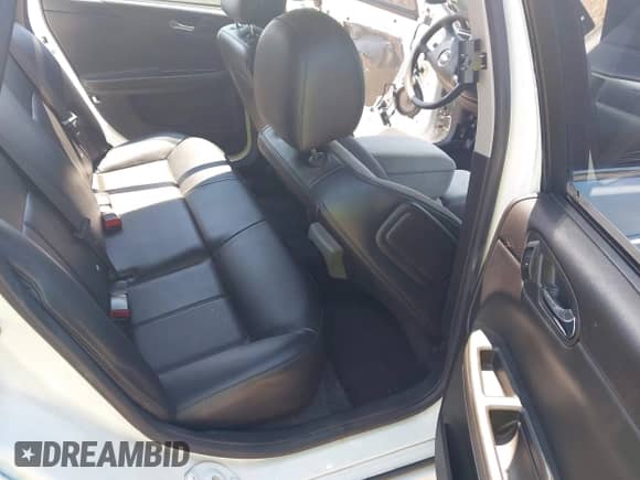 ✅ 2013 Chevrolet Impala Police • VIN: 2G1WD5E35D1221501 • Lot: 43269727. Listed on IAAI with 95,859 mi. Free auction sales archive from the USA and detailed vehicle history report at DreamBid. Image 8.