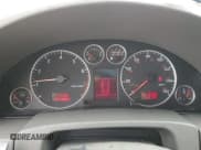 ✅ 2004 Audi A6 3.0L • VIN: WAULT64BX4N071537 • Lot: 55559585. Wystawiony na Copart z przebiegiem 115 197 mil. Bezpłatny archiwum sprzedaży aukcyjnych z USA i szczegółowy raport historii pojazdu na DreamBid. Zdjęcie 9.