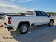 ✅ 2024 Chevrolet Silverado 2500HD LT • VIN: 2GC4YNEY9R1110567 • Лот: 94662155. Опубликован ранее на Copart с пробегом 60 639 миль. Бесплатный доступ к архиву аукционных продаж из США и подробный отчёт об истории автомобиля на DreamBid. Изображение 3.