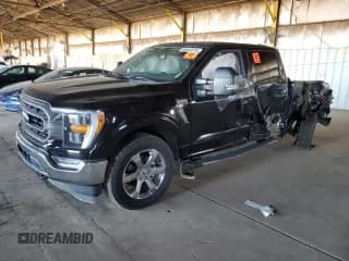 ✅ 2022 Ford F-150 XLT • VIN: 1FTFW1E89NKD61963 • Lot: 90682015. Wystawiony na Copart z przebiegiem 56 881 mil. Bezpłatny archiwum sprzedaży aukcyjnych z USA i szczegółowy raport historii pojazdu na DreamBid. Zdjęcie 1.