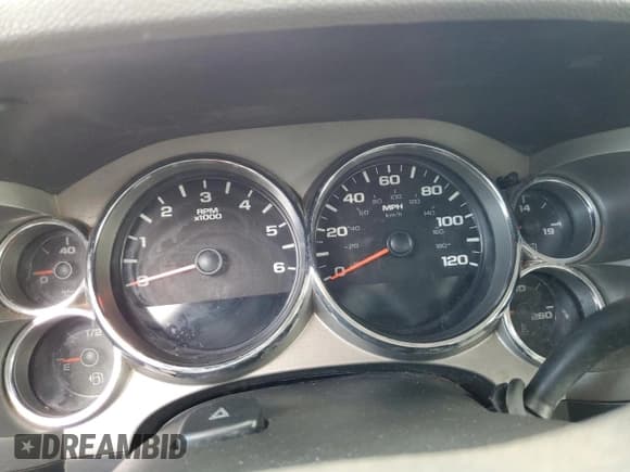 ✅ 2009 Chevrolet Silverado 2500HD Work Truck • VIN: 1GCHC43K49F133191 • Лот: 90463065. Опубликован ранее на Copart с пробегом Не указан. Бесплатный доступ к архиву аукционных продаж из США и подробный отчёт об истории автомобиля на DreamBid. Изображение 9.