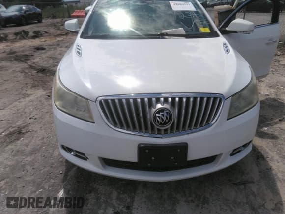 ✅ 2012 Buick LaCrosse Leather • VIN: 1G4GC5E33CF222101 • Lot: 42884231. Wystawiony na IAAI z przebiegiem 125 524 mil. Bezpłatny archiwum sprzedaży aukcyjnych z USA i szczegółowy raport historii pojazdu na DreamBid. Zdjęcie 6.