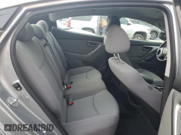 ✅ 2016 Hyundai Elantra SE • VIN: KMHDH4AE2GU479788 • Лот: 85125275. Опубликован ранее на Copart с пробегом 110 447 миль. Бесплатный доступ к архиву аукционных продаж из США и подробный отчёт об истории автомобиля на DreamBid. Изображение 10.