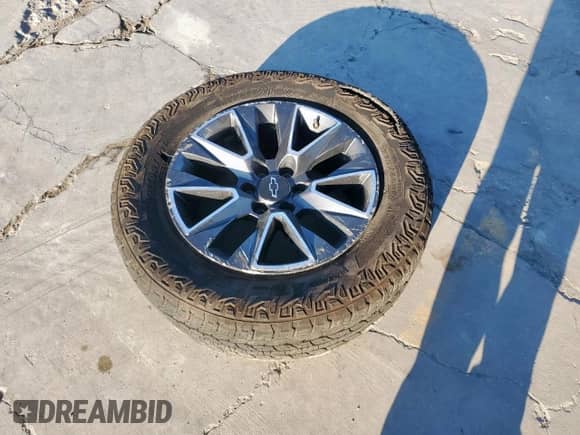 2024 Chevrolet Tahoe Z71 с VIN 1GNSKPKL6RR342717, выставлен на аукционе Copart как лот 56113605 с пробегом 9 599 миль миль и Списание • Salvage title. История ставок и продаж доступна на DreamBid. Изображение 13.