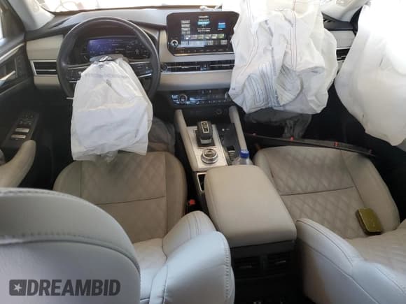 ✅ 2024 Mitsubishi Outlander SEL • VIN: JA4T5WA97RZ066949 • Lot: 87287395. Listed on Copart with 27,103 mi. Free auction sales archive from the USA and detailed vehicle history report at DreamBid. Image 8.