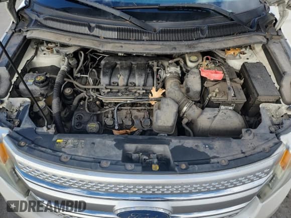 ✅ 2011 Ford Explorer XLT • VIN: 1FMHK7D84BGA81483 • Lot: 92356285. Wystawiony na Copart z przebiegiem 238 000 mil. Bezpłatny archiwum sprzedaży aukcyjnych z USA i szczegółowy raport historii pojazdu na DreamBid. Zdjęcie 12.