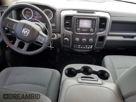 ✅ 2017 Ram 1500 Express • VIN: 3C6RR7KT5HG544067 • Lot: 91689065. Wystawiony na Copart z przebiegiem 175 600 mil. Bezpłatny archiwum sprzedaży aukcyjnych z USA i szczegółowy raport historii pojazdu na DreamBid. Zdjęcie 8.