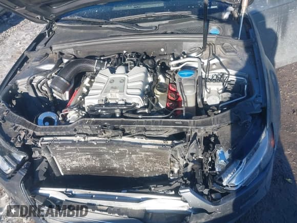 ✅ 2014 Audi S4 Premium Plus • VIN: WAUBGAFL3EA006112 • Лот: 41575914. Опубликован ранее на IAAI с пробегом 145 750 миль. Бесплатный доступ к архиву аукционных продаж из США и подробный отчёт об истории автомобиля на DreamBid. Изображение 10.