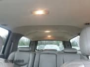 ✅ 2003 Chevrolet Suburban LT • VIN: 3GNFK16Z33G166665 • Lot: 64256954. Wystawiony na Copart z przebiegiem 130 368 mil. Bezpłatny archiwum sprzedaży aukcyjnych z USA i szczegółowy raport historii pojazdu na DreamBid. Zdjęcie 10.