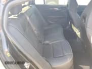 ✅ 2018 Buick Regal GS • VIN: W04GS6SS9J1116944 • Lot: 75874344. Wystawiony na Copart z przebiegiem 38 792 mil. Bezpłatny archiwum sprzedaży aukcyjnych z USA i szczegółowy raport historii pojazdu na DreamBid. Zdjęcie 10.