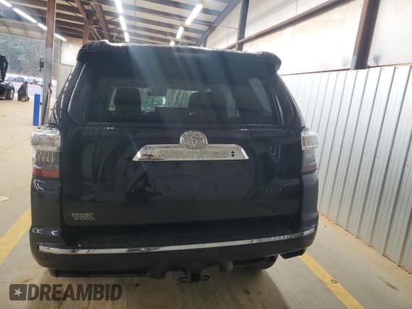 ✅ 2022 Toyota 4Runner Limited • VIN: JTEKU5JR0N6021454 • Лот: 90075245. Опубликован ранее на Copart с пробегом 36 202 миль. Бесплатный доступ к архиву аукционных продаж из США и подробный отчёт об истории автомобиля на DreamBid. Изображение 6.