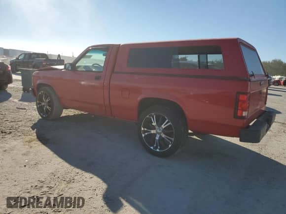 1996 Dodge Dakota with VIN 1B7FL26P5TS641400, listed as a Copart auction lot 81724104 with 145,944 mi miles and Salvage title. Bid and sale history available at DreamBid. Image 2.