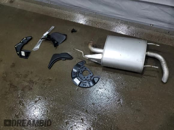 ✅ 2013 Subaru Impreza 2.0i • VIN: JF1GPAA66DG210236 • Лот: 55723205. Опубликован ранее на Copart с пробегом 211 130 миль. Бесплатный доступ к архиву аукционных продаж из США и подробный отчёт об истории автомобиля на DreamBid. Изображение 12.