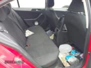 ✅ 2015 Volkswagen Jetta SE • VIN: 3VWD17AJ8FM236610 • Lot: 43777119. Wystawiony na IAAI z przebiegiem 254 206 mil. Bezpłatny archiwum sprzedaży aukcyjnych z USA i szczegółowy raport historii pojazdu na DreamBid. Zdjęcie 8.